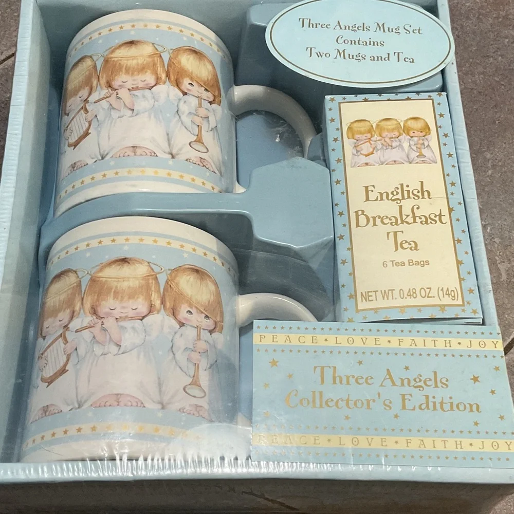 Three Angels Mug Set with Tea